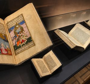 متحف دار الكتب المصرية في باب الخلق.. رحلة بين أندر المخطوطات والمصاحف والكنوز التاريخية في قلب القاهرة