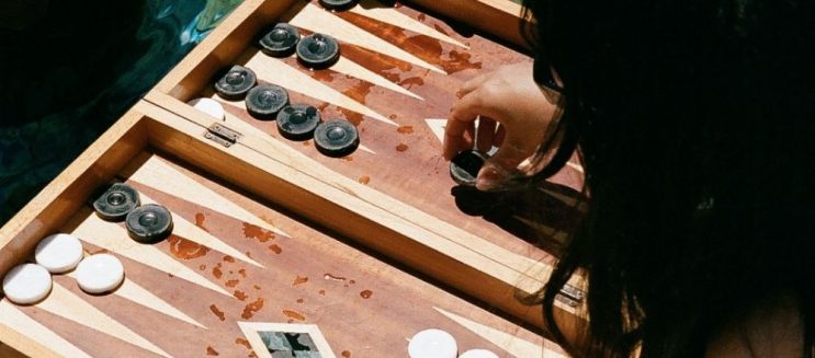 Beyond Swimming: 18 Beach Hobbies to Make Every Seaside Day Better 