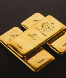 سعر الذهب اليوم في مصر الاثنين 10 أغسطس 2026.. عيار 21 بكام؟ والجنيه الذهب وصل لإيه؟