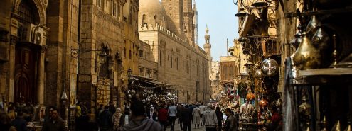 خروجة بـ500 جنيه في القاهرة القديمة.. يوم كامل بين الأزهر والحسين وخان الخليلي