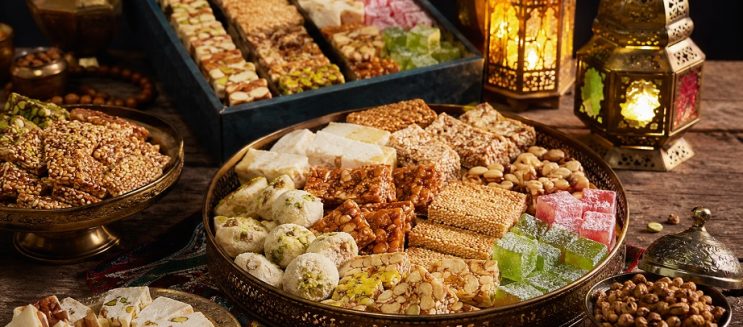 5 أماكن تشتري منهم حلاوة المولد.. من العلب الاقتصادية للهدايا الفخمة