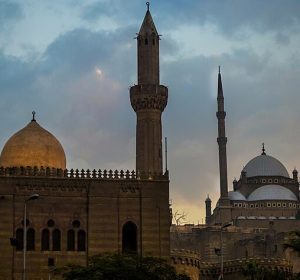 الجامع المعلق.. حكاية مسجد المحمودية اللي مستخبي جنب قلعة صلاح الدين