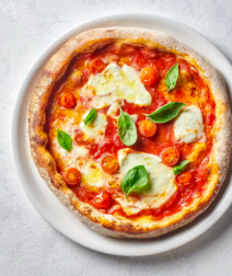 Riva Restaurant Reopens at First Nile Boat This October With Pizza by the Nile
