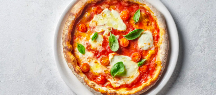 Riva Restaurant Reopens at First Nile Boat This October With Pizza by the Nile