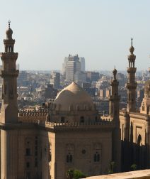 دليل جولات المشي في القاهرة التاريخية 2026: استكشف سحر العاصمة على رجليك
